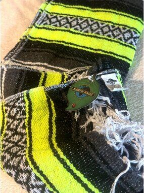Blanket Falsa Mexicana Neon Yellow Black Striped 72"x48" Yoga Beach Throw NEW